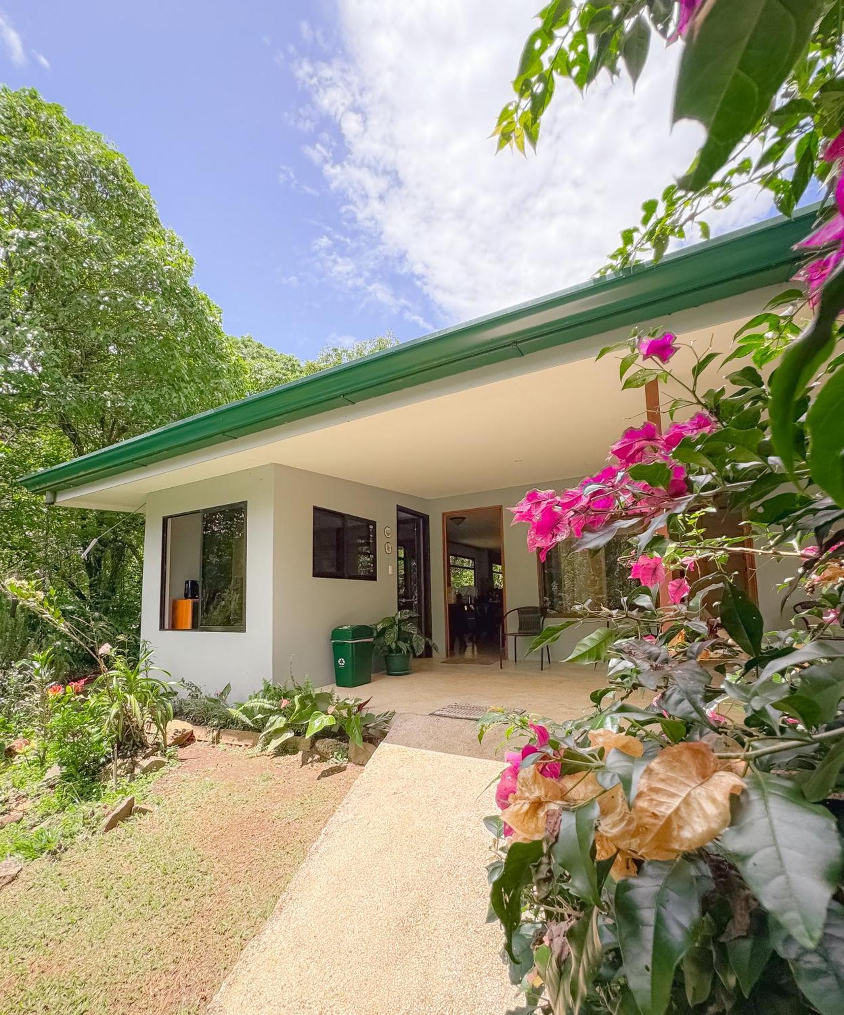 Casa Rayo De Luna Monteverde Екстериор снимка